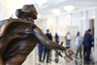 Для работников предприятий и социальной сферы Житковичского района провели экскурсию во Дворце Независимости