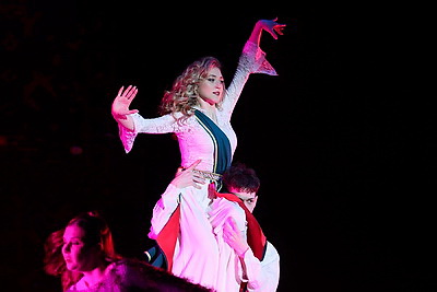 В ее выступлении - белорусские традиции. Студенткой года стала учащаяся ГрГУ им. Янки Купалы