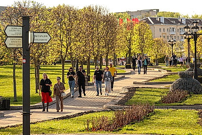 Жаркий майский день