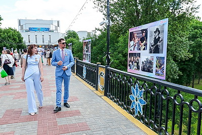 Выставка БЕЛТА \"35 мгновений фестиваля\" открылась в Витебске