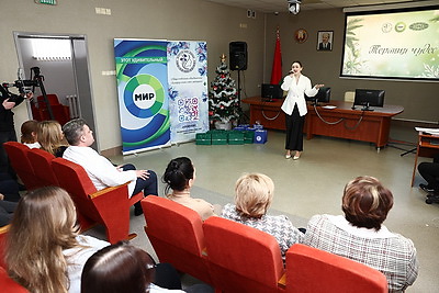 Атмосфера тепла и заботы. В РНПЦ травматологии и ортопедии прошла акция \"Терапия чудес\"