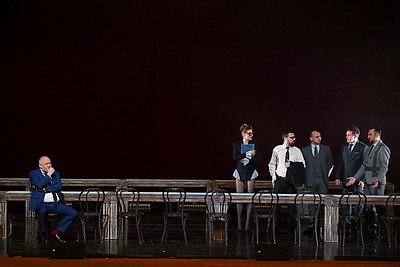 Нижегородский государственный академический театр драмы им.М.Горького представил в Минске спектакль \"Ревизор\"