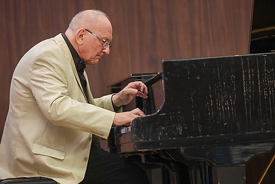 \"Возрождение белорусской фортепианной классики послевоенного периода\". Концерт-презентация проекта прошел в Минске