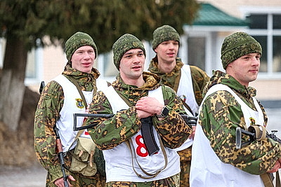 Уровень физподготовки проверяют у военнослужащих 11-й мехбригады