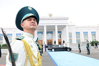 Лукашенко прибыл в Астану для участия в саммите ЕАЭС и Евразийском экономическом форуме