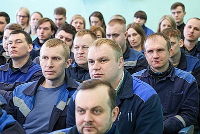 Почему промышленность - ключ к развитию регионов, рассказали на Могилевском металлургическом заводе