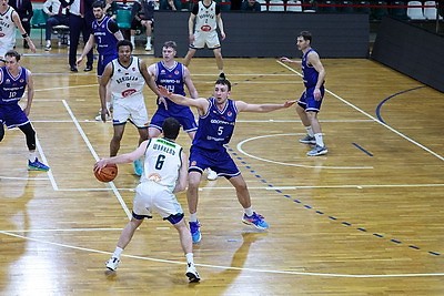 Баскетболисты \"Гродно-93\" добыли девятую победу подряд в матчах чемпионата Беларуси