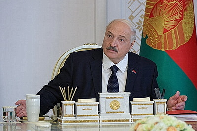 Лукашенко собрал совещание по отдельным вопросам социально-экономического развития