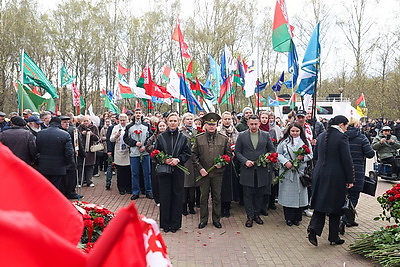 Миг истории, в котором спрессованы тысячи судеб. Память жертв чернобыльской аварии почтили в Минске