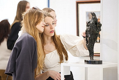 Более 200 уникальных работ Сальвадора Дали представлено на выставке во Дворце искусств в Минске