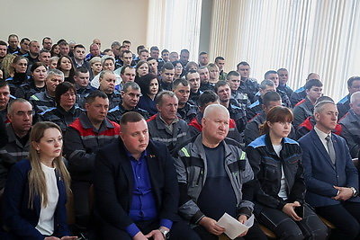 Сильная экономика, обороноспособность. На БЦЗ состоялась встреча с главой Минстройархитектуры