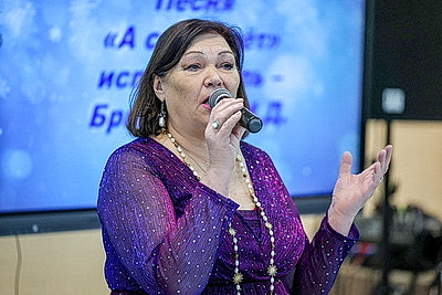 Общение родственных душ. Кочанова встретилась с ветеранами труда в Новополоцке