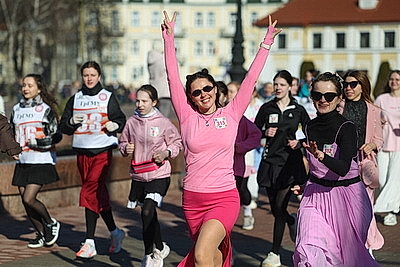 Около 400 жительниц Гродно вышли на \"Забег красоты\"