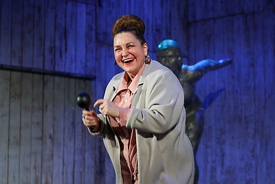 Спектакль \"Земля Эльзы\" прошел в Белорусском государственном молодежном театре