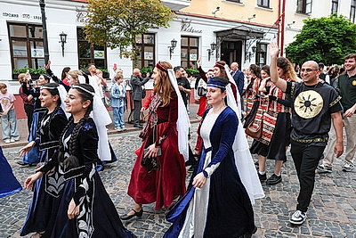 Шествие участников XV Республиканского фестиваля национальных культур состоялось в Гродно