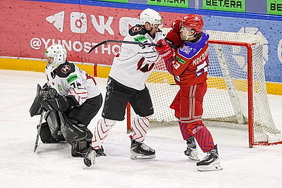 \"Юность\" в третий раз обыграла \"Неман\" и приблизилась к выходу в полуфинал Кубка Президента