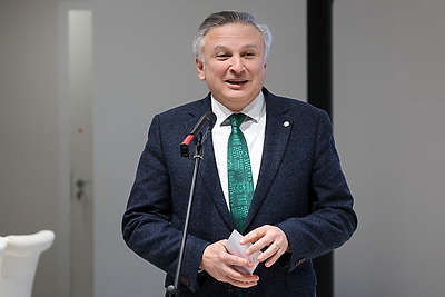 Иностранные дипломаты заговорили на мове. Глава МИД Рыженков встретил их в историческом месте Минска