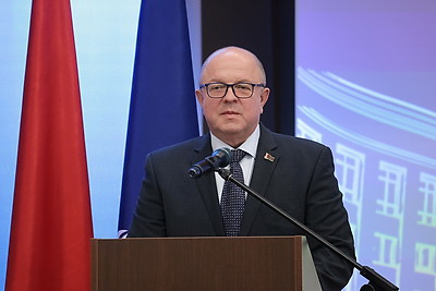 Храм образования и науки. Торжественное заседание Совета БГУ прошло по случаю 105-летия вуза