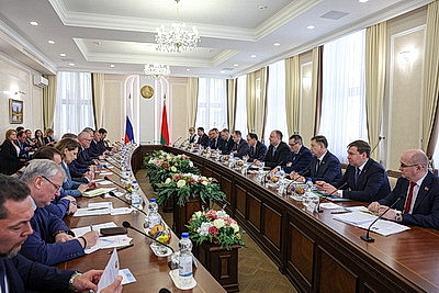 Машиностроение, добыча торфа, ТКО. Какие сферы сотрудничества перспективны для Беларуси и Кировской области