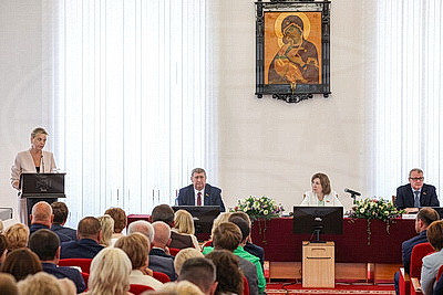 Кочанова провела встречу с председателями местных Советов депутатов