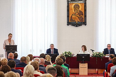 Кочанова провела встречу с председателями местных Советов депутатов