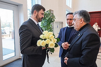 Книга соболезнований в память об Али Хаменеи и жертвах атак на территорию Ирана открылась в Минске