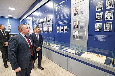 Губернатор Чукотского автономного округа ознакомился с производством БЕЛАЗа