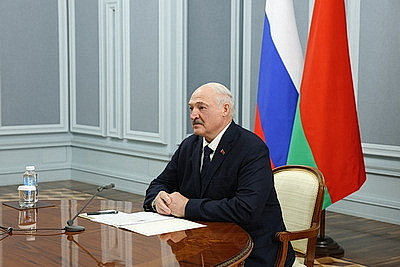 Лукашенко: Беларусь в сотрудничестве с Россией выполняет и перевыполняет свои обязательства