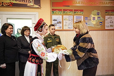 Акцию \"Мамины пироги\" провели в 60-м отдельном полку связи