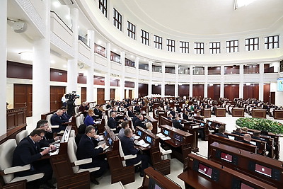 В парламенте состоялся семинар на тему сотрудничества со странами Юго-Восточной Азии