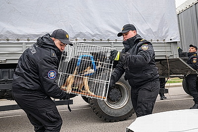 Жители Алешек выехали в Украину через пункт пропуска \"Новая Гута\"