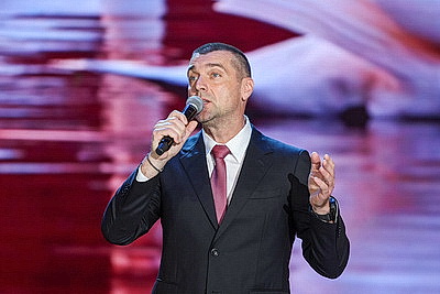 Программу юбилейного \"Славянского базара\" завершил концерт звезд шансона