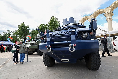 Мультиспортивный фиджитал-турнир между военно-патриотическими клубами открыли в Минске