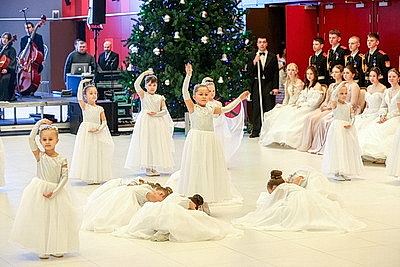 В Гомеле прошел областной новогодний кадетский бал