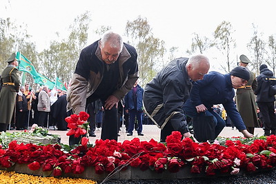 Миг истории, в котором спрессованы тысячи судеб. Память жертв чернобыльской аварии почтили в Минске