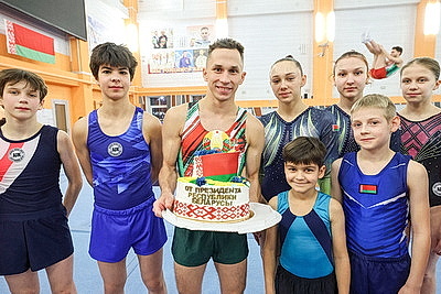 Крутой посетил Центр по прыжкам на батуте в Витебске