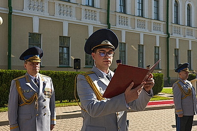 Более 100 сотрудников Следственного комитета приняли присягу в Минске