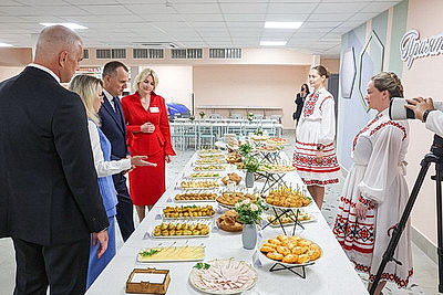 Комфортная, современная и с бассейном: новую школу на 1020 мест открыли в День знаний в Могилеве