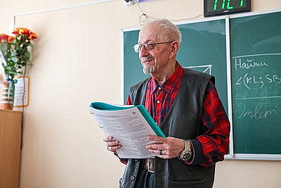 Преподавать намерен до 99 лет. Откуда берутся силы у третьего народного учителя Беларуси