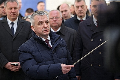 Сельское хозяйство и \"кондитерка\". Лукашенко посетил Наровлянский район