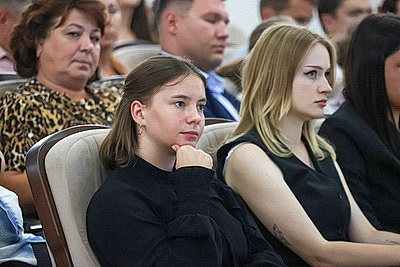 \"Пульс страны: факты, тренды, смыслы\". В регионах проходят встречи экспертов с населением