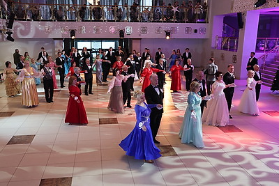 \"Рождественская симфония\". Бал для пожилых людей прошел в Могилеве