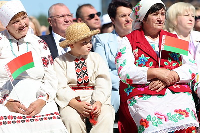 Лукашенко: фестиваль \"Зов Полесья\" дает повод всем славянам собраться на общей исторической родине