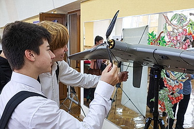 Около 600 ребят собрала в Могилеве военно-патриотическая акция \"Готовы Родине служить!\"