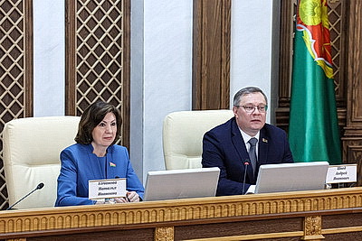 С деятельностью Верховного Суда ознакомились члены Совета Республики