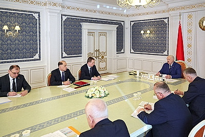 Лукашенко: Беларусь к концу года должна иметь собственное производство ходовых боеприпасов