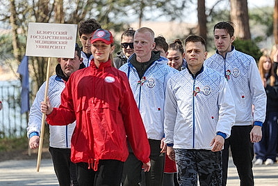 Более 120 студентов медицинских вузов Беларуси, России и Узбекистана объединил проект ГрГМУ \"Игры патриотов - 2026\"