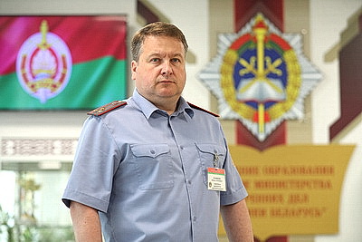 Конкурс уже 5 человек на место. Как идет прием документов в колледж МВД