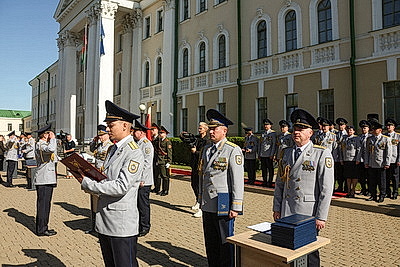 Более 100 сотрудников Следственного комитета приняли присягу в Минске