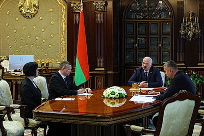 Лукашенко рассмотрел кадровые вопросы